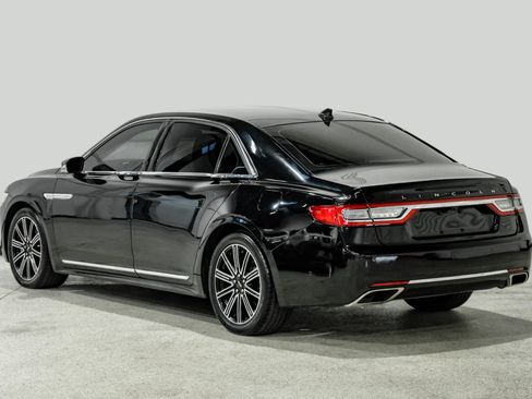 Used 2018 Lincoln Continental Reserve FWD image 8