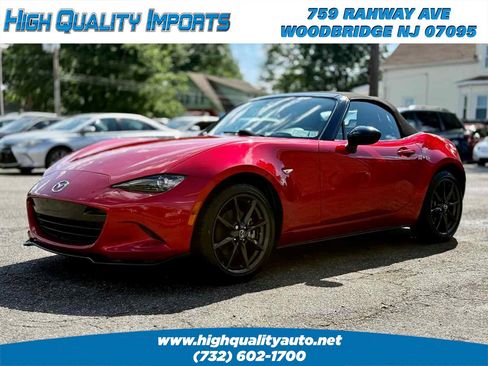Used 2016 MAZDA MX-5 Miata Club RWD image 7