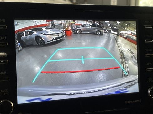 Used 2021 Toyota Corolla LE image 25