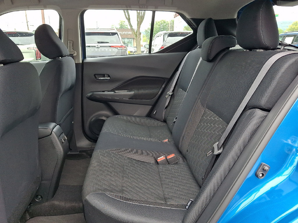 Used 2024 Nissan Kicks SV w/ Exterior Package FWD image 13