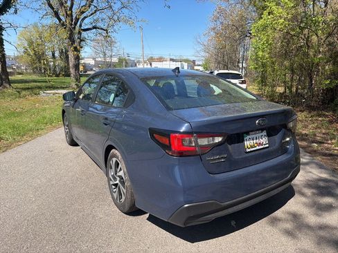 Used 2025 Subaru Legacy Premium image 5