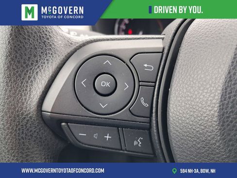 Used 2024 Toyota RAV4 XLE image 26