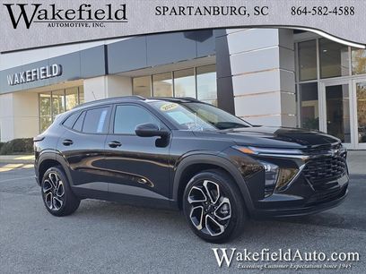 Certified 2025 Chevrolet Trax RS w/ Driver Confidence Package