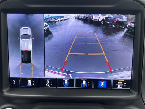 Used 2021 GMC Sierra 3500 Denali w/ Denali Ultimate Package image 14