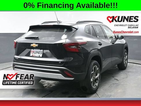New 2026 Chevrolet Trax LT w/ Driver Confidence Package FWD image 3