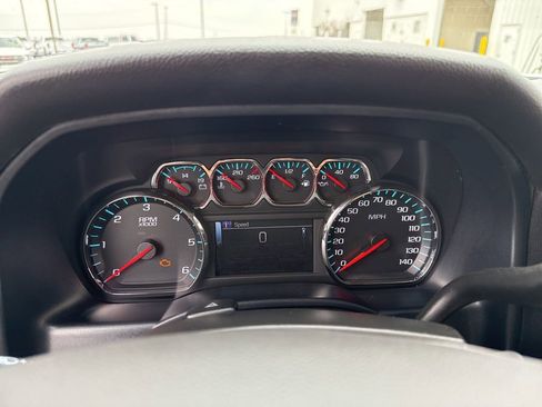 Used 2017 Chevrolet Silverado 1500 LT w/ All Star Edition AWD/4WD image 28