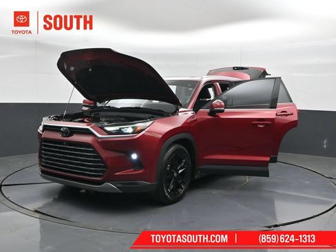 Used 2024 Toyota Grand Highlander AWD image 66