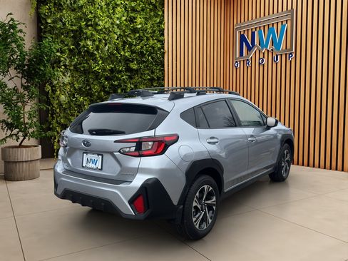 Used 2024 Subaru Crosstrek 2.0i Premium image 36