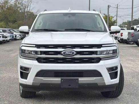 Used 2024 Ford Expedition Max Limited AWD/4WD image 4