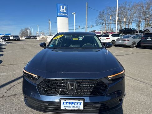 Used 2023 Honda Accord EX image 2