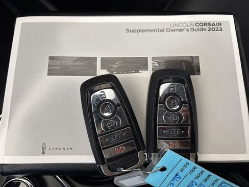Used 2023 Lincoln Corsair FWD w/ Equipment Group 101A image 36