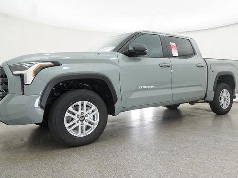 New 2026 Toyota Tundra SR5 AWD/4WD image 2