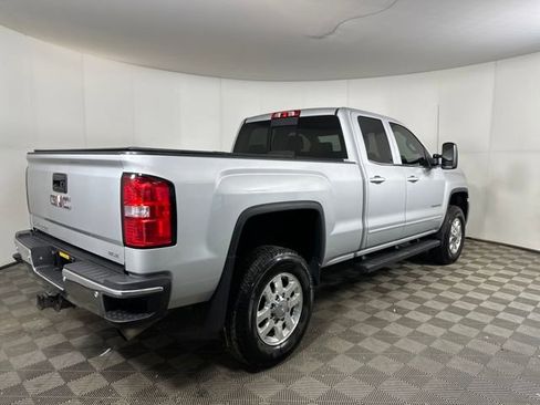 Used 2015 GMC Sierra 2500 SLE w/ SLE Preferred Package image 3