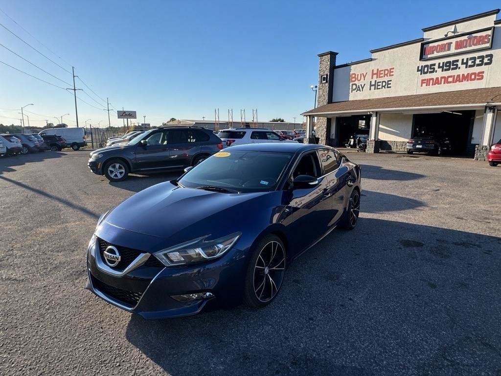 Used 2017 Nissan Maxima 3.5 SV w/ Interior Lighting Package FWD image 1