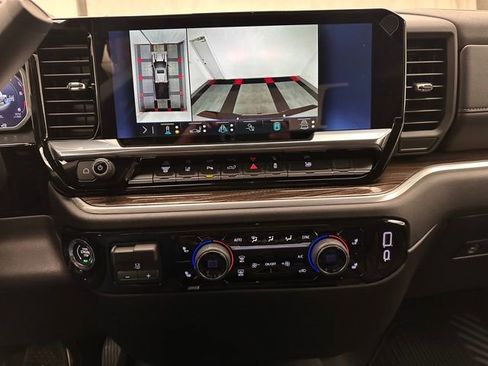 New 2026 Chevrolet Silverado 2500 LT w/ All Star Edition AWD/4WD image 8