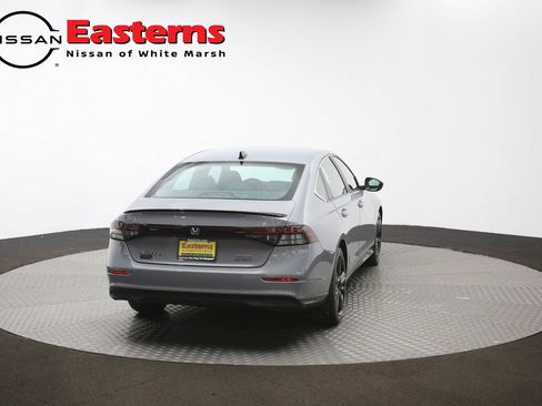 Used 2023 Honda Accord Sport image 38