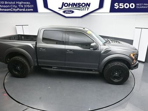 Used 2017 Ford F150 Raptor w/ Equipment Group 802A Luxury AWD/4WD image 26