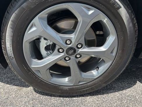 Used 2026 Ford Escape ST-Line w/ Tech Pack #1 FWD image 18