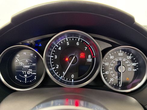 Used 2017 MAZDA MX-5 Miata Sport RWD image 16