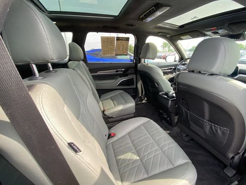 Certified 2023 Kia Telluride SX Prestige X-Pro AWD/4WD image 28