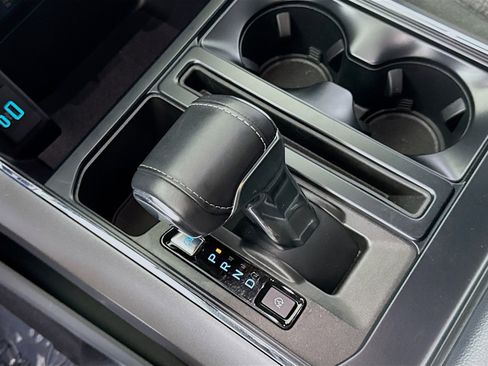 Used 2023 Ford F150 Lightning XLT image 20