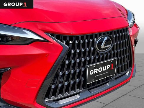 Certified 2024 Lexus NX 250 FWD image 27