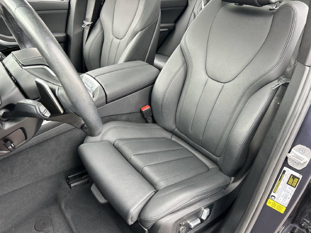 Used 2021 BMW X5 sDrive40i w/ Parking Assistance Package RWD image 20