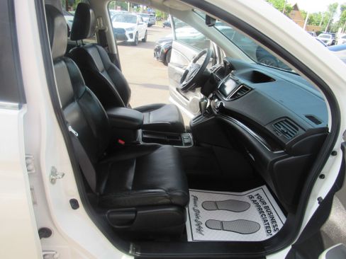 Used 2016 Honda CR-V Touring image 18
