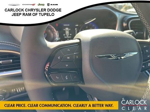 New 2026 Chrysler Pacifica Limited w/ Uconnect Theater Family Group image 9