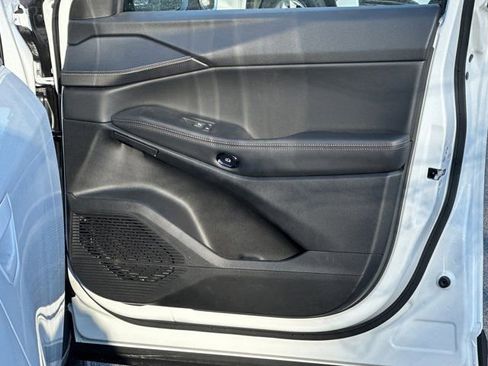 New 2026 Jeep Cherokee Laredo image 16