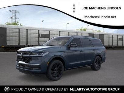New 2025 Lincoln Navigator Reserve w/ Jet Appearance Package
