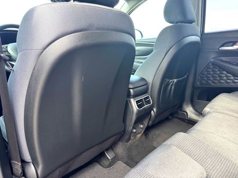 Used 2022 Hyundai Santa Fe SE image 17