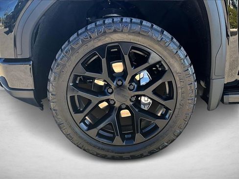 Used 2023 GMC Sierra 1500 Denali w/ Denali Reserve Package image 10