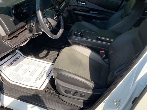Certified 2024 Nissan Ariya FWD image 21