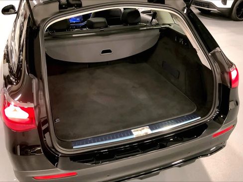 Used 2025 Mercedes-Benz E 450 4MATIC All-Terrain Wagon image 31