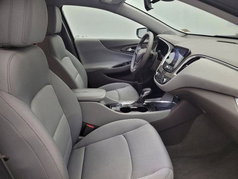 Used 2021 Chevrolet Malibu LT FWD image 21