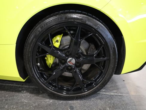 Used 2022 Chevrolet Corvette Stingray Premium Conv w/ Z51 Performance Package image 15