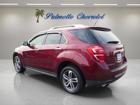 Used 2017 Chevrolet Equinox Premier w/ Enhanced Convenience Package AWD/4WD image 5