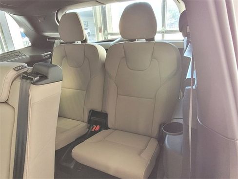 New 2026 Volvo XC90 B6 Plus w/ Protection Package Premier image 11