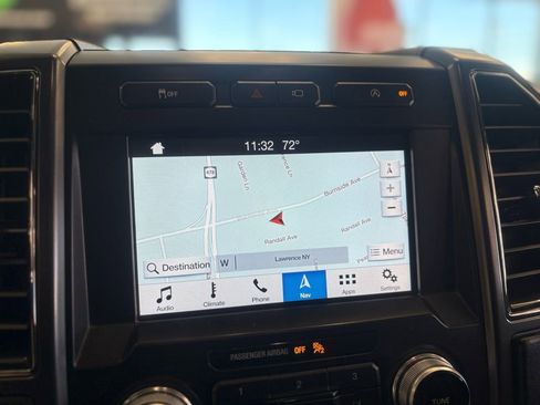 Used 2018 Ford F150 Lariat w/ Equipment Group 502A Luxury image 40