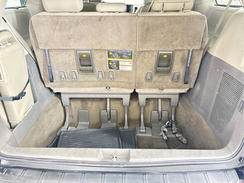 Used 2019 Toyota Sienna XLE FWD image 16
