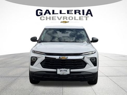 New 2026 Chevrolet TrailBlazer LS w/ LS Convenience Package FWD image 3