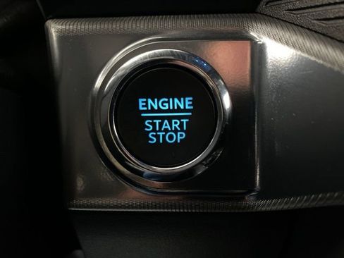Used 2024 Ford F150 Lariat w/ Equipment Group 502A High AWD/4WD image 18