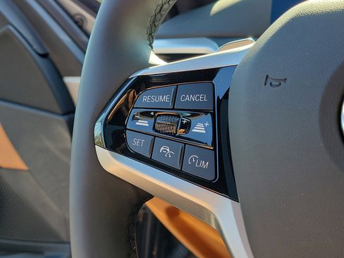 Used 2025 BMW 330i Sedan RWD image 29