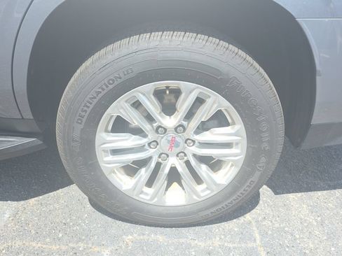 Used 2022 GMC Yukon SLE RWD image 10