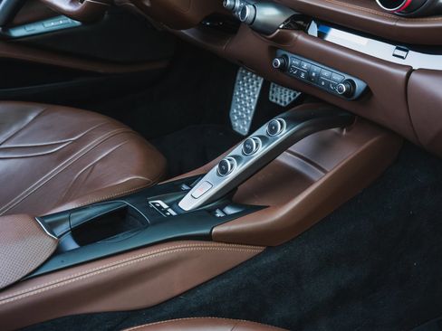 Used 2021 Ferrari 812 GTS RWD image 79