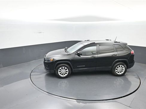 Used 2020 Jeep Cherokee Latitude image 21