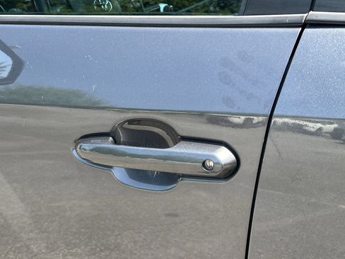 Used 2021 Toyota RAV4 XLE FWD image 27
