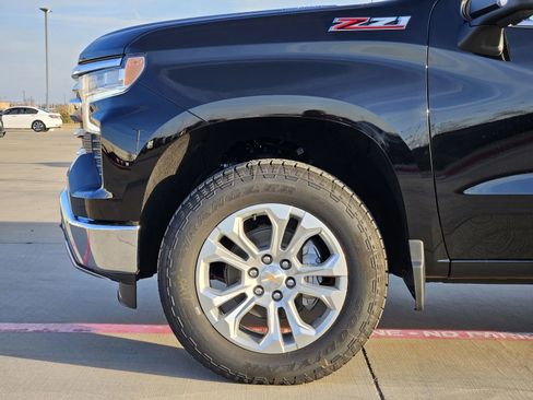 New 2026 Chevrolet Silverado 1500 LTZ w/ LTZ Premium Package image 13