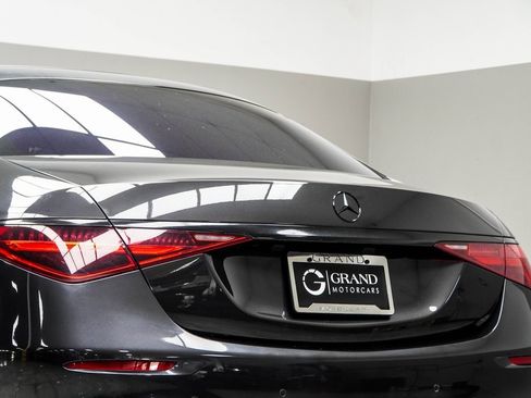 Used 2023 Mercedes-Benz S 500 4MATIC w/ AMG Line image 13